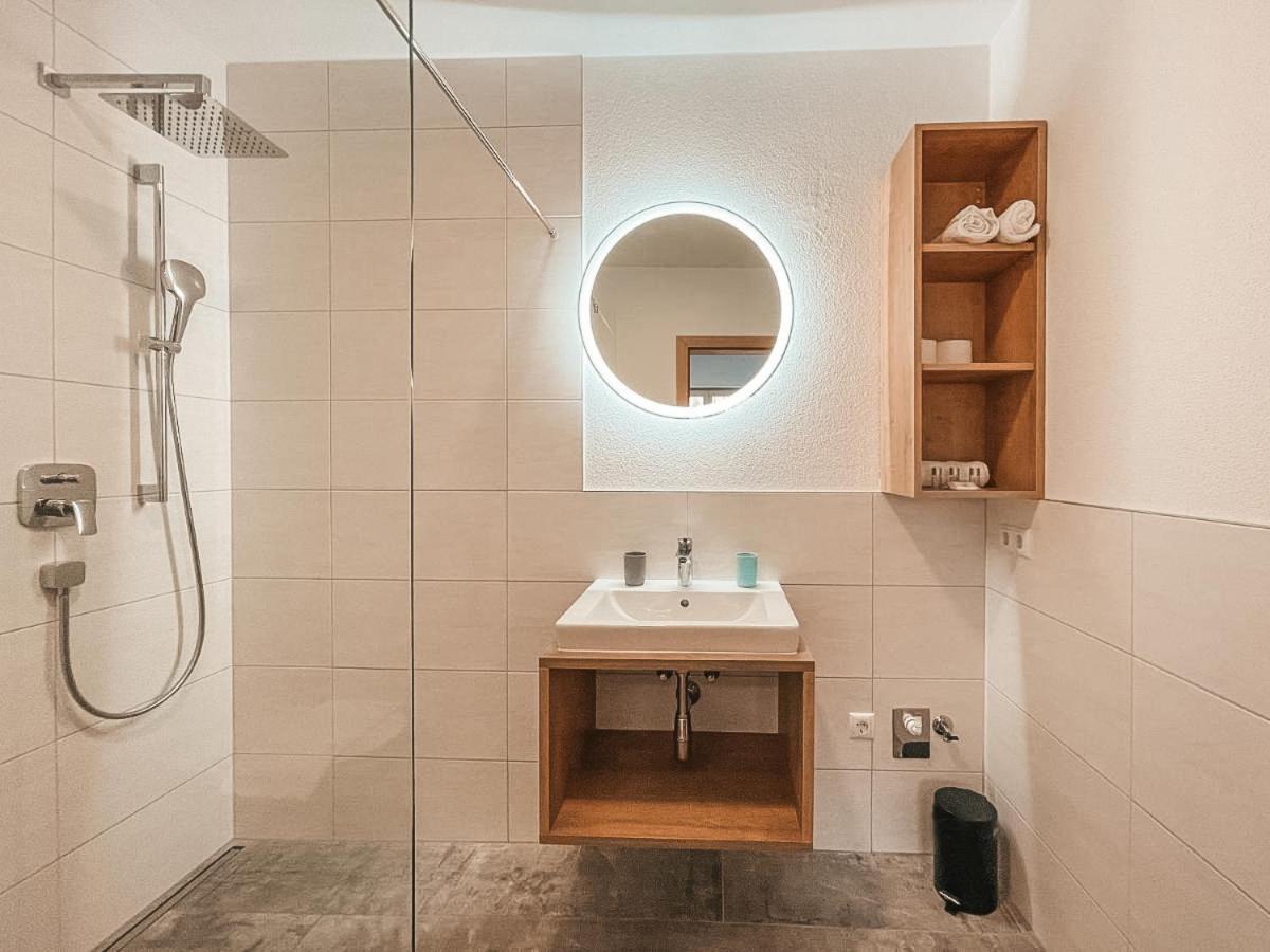 Isanora - Garden & Private Whirlpool By Alpenluxus Appartements 菲根 外观 照片
